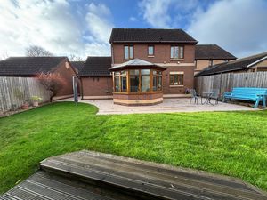 Photo 22- click for photo gallery